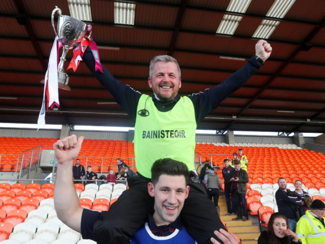 Mickey McShane with the trophy