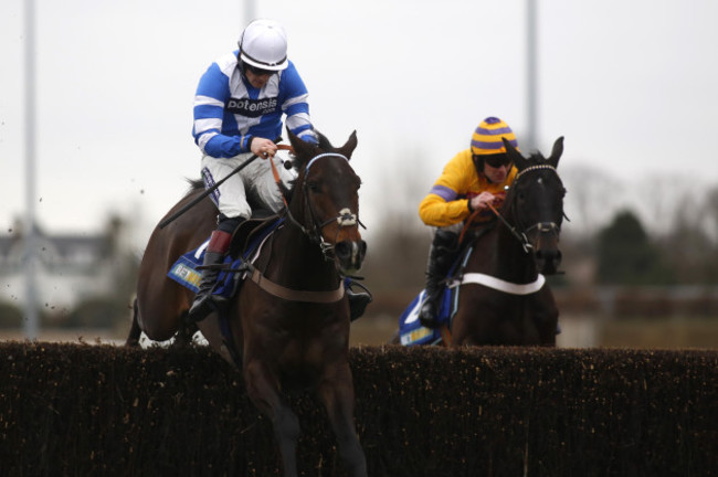 BetBright Chase Day - Kempton Races