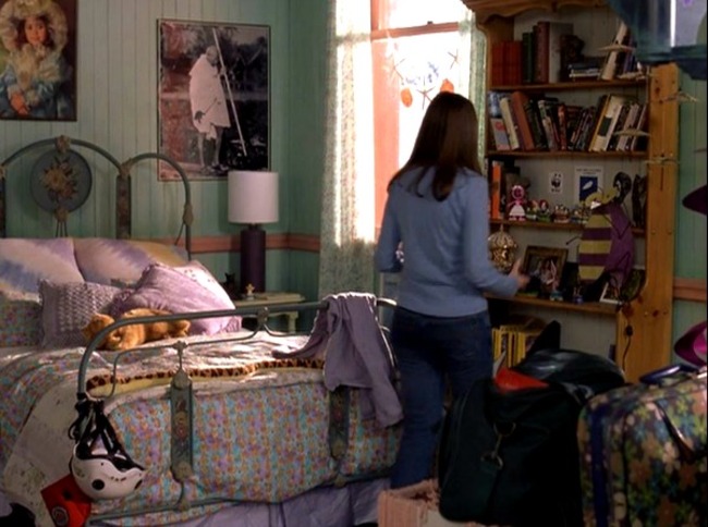 Mias-bedroom-in-Princess-Diaries-3