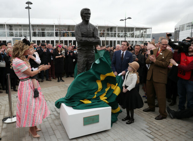 2017 Cheltenham Festival - Champion Day - Cheltenham Racecourse