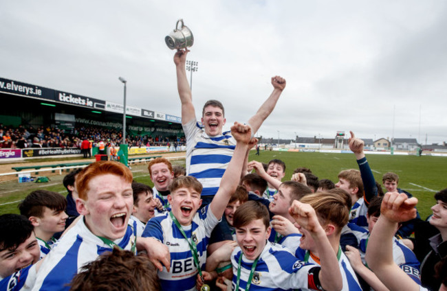 Odhran Dooley with the trophy