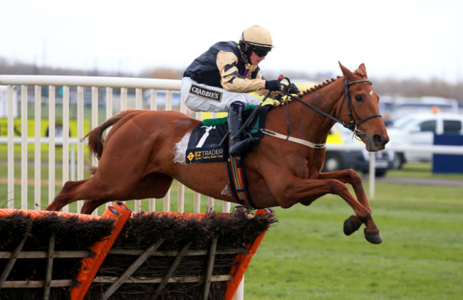 Grand National Day - Crabbie's Grand National Festival - Aintree Racecourse