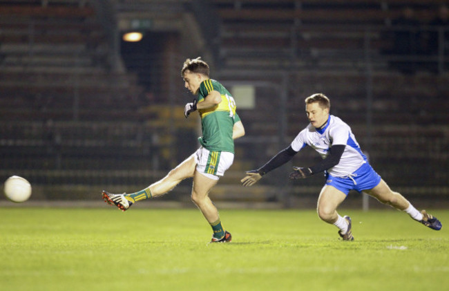 Cathal Bambury shoots on goal