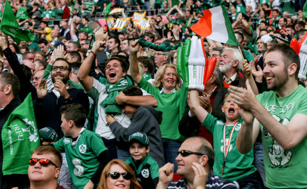 Ireland fans celebrate