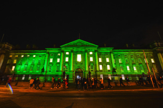 Ireland: Dublin Goes Green for St Patrick's Day