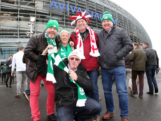 Ireland and England fans