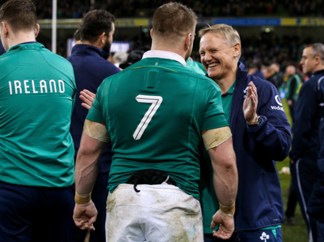 Joe Schmidt celebrates after the game with Sean O&rsquo;Brien