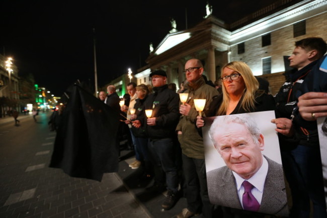 0093candlelit vigil Martin McGuinness_90506299