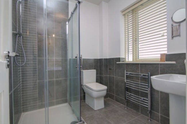 fc01df06c4ea69c0a9e99e5c334a5993