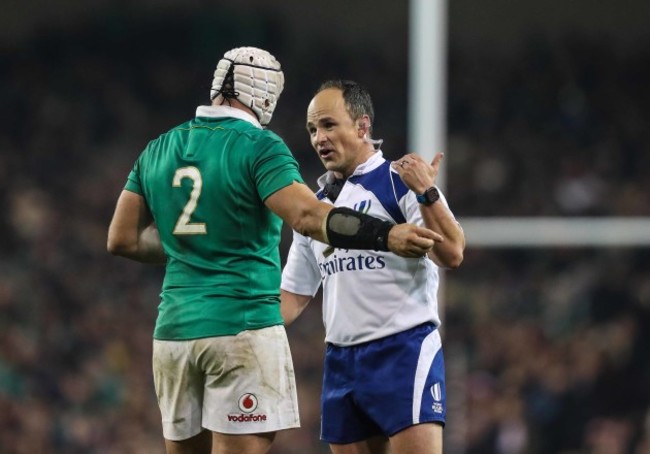 Rory Best talks to referee Jaco Peyper