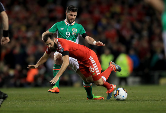 Shane Long with Joe Ledley