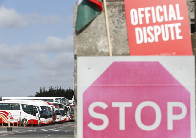 0008 Bus Strike_90506709