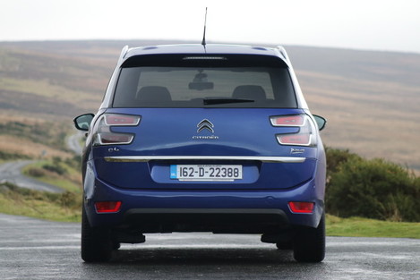 First drive: Citroën Grand C4 Picasso 1.6 BlueHDi 120 Touch Edition car  reviews