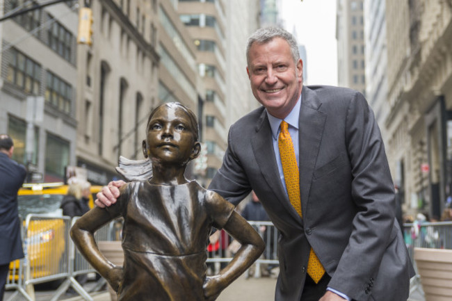 NY: NYC Mayor De Blasio holds press conference and photo-op with Fearless Girl sculpture