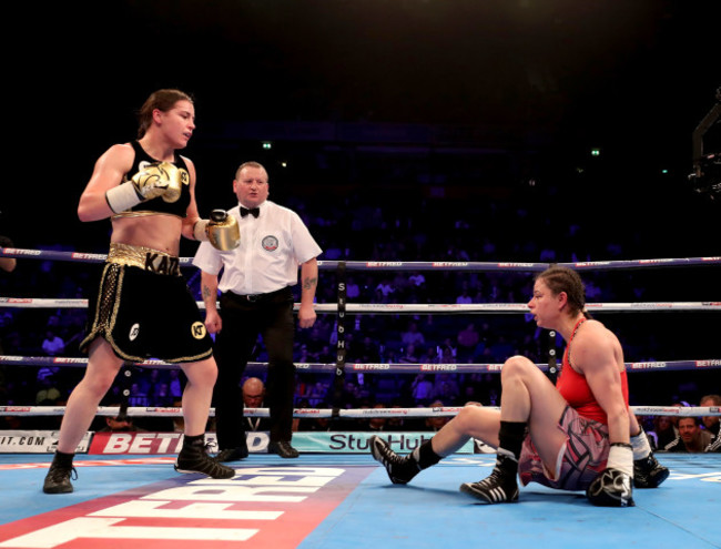 Katie Taylor floors Milena Koleva