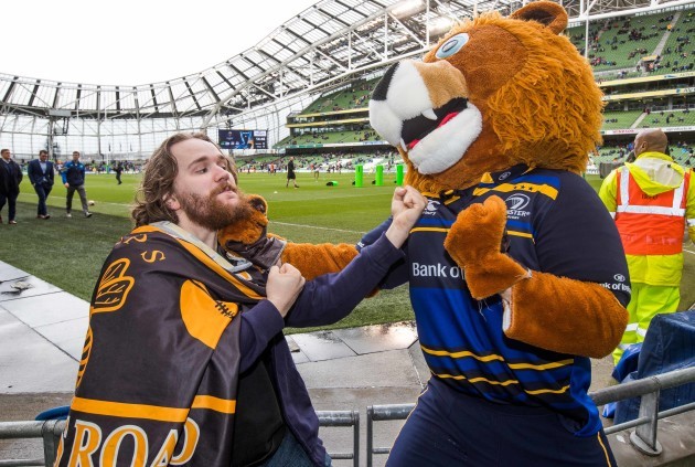 Wasps fan Daniel Ford challenges Leo the Lion