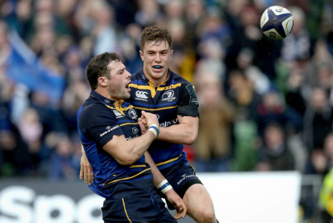 Robbie Henshaw celebrates scoring their third try of the game