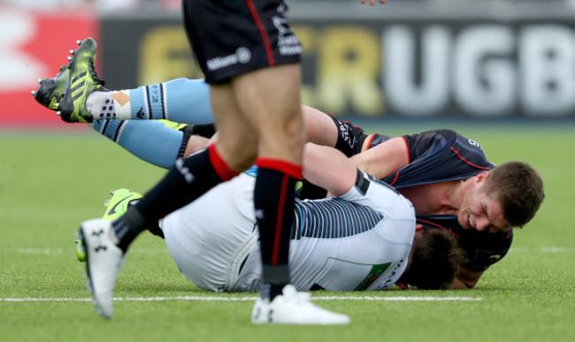 Ryan Wilson and Owen Farrell have a tussle