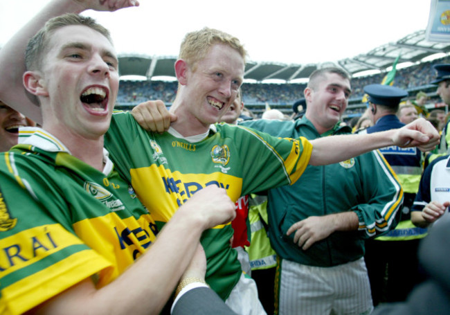 Marc O'Se and Colm Cooper celebrate victory 26/9/2004