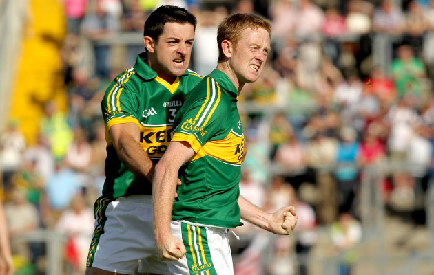 Aidan O'Mahony celebrates a point with Colm Cooper