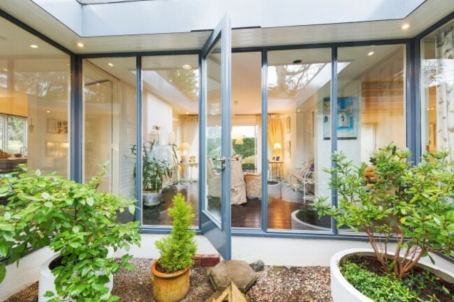 6b9132bfe43e436e33f3cd07989cbd0e