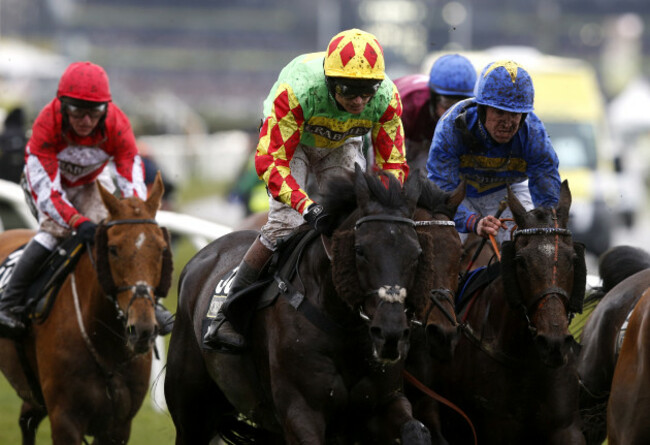 Grand National Day - Crabbie's Grand National Festival - Aintree Racecourse