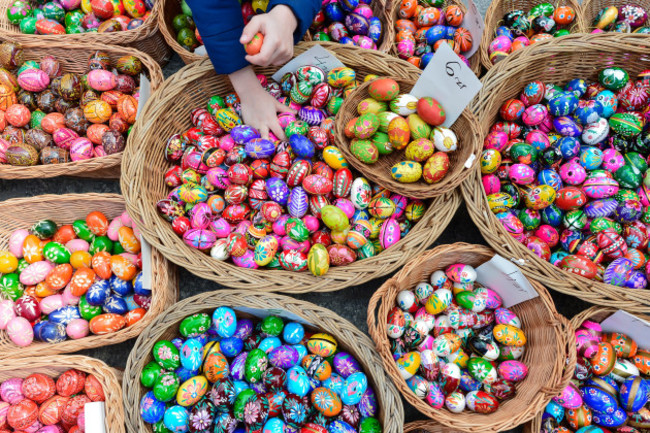 Thousands enjoy Easter Market in Krakow