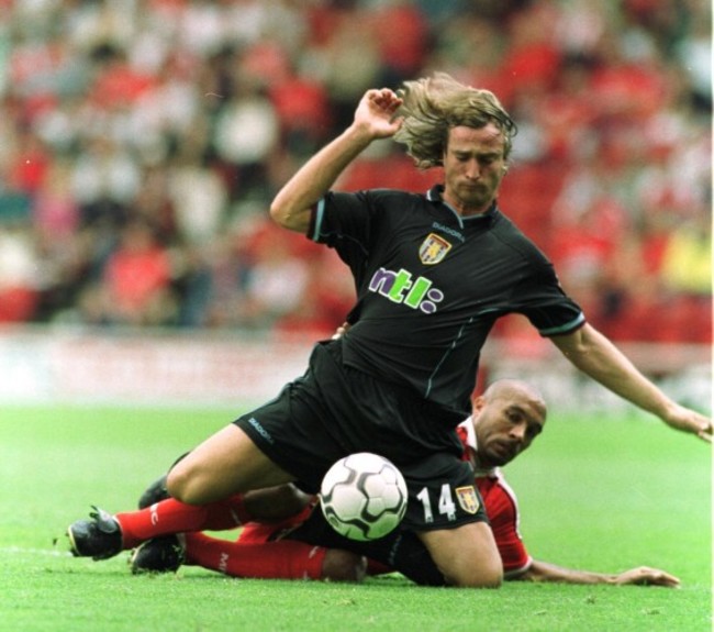 Soccer - FA Carling Premiership - Middlesbrough v Aston Villa