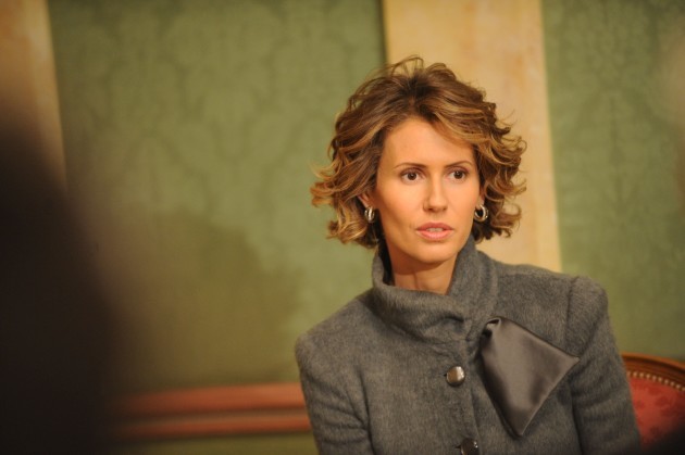 Asma El Assad receives various French culture and education figures in Paris