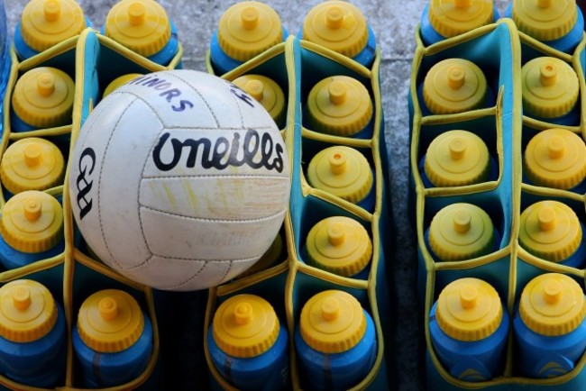 General view of a ball and water bottles