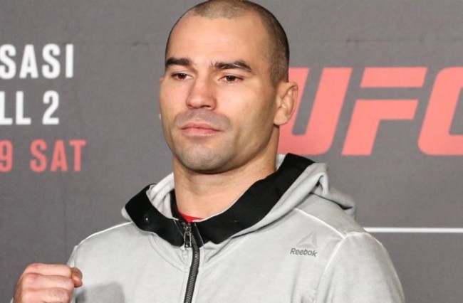 Artem Lobov and Teruto Ishihara