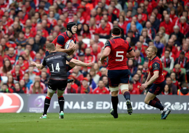 Tyler Bleyendaal with Chris Ashton