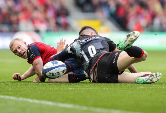 Keith Earls with Owen Farrell