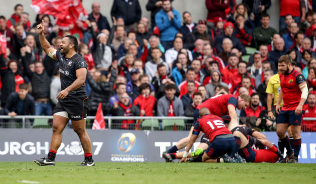 Billy Vunipola celebrates Chris Wyles try