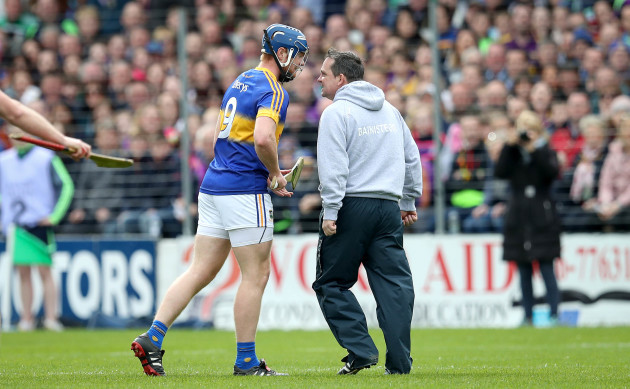 Davy Fitzgerald clashes with Jason Forde