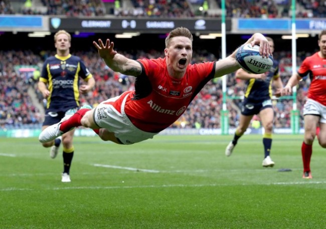 Chris Ashton scores his sides first try