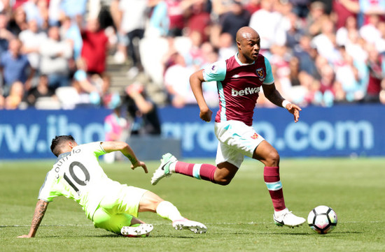 West Ham United v Liverpool - Premier League - London Stadium