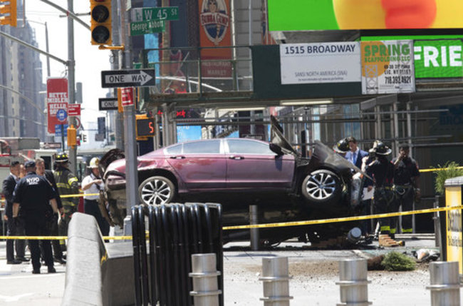 Times Square Crash