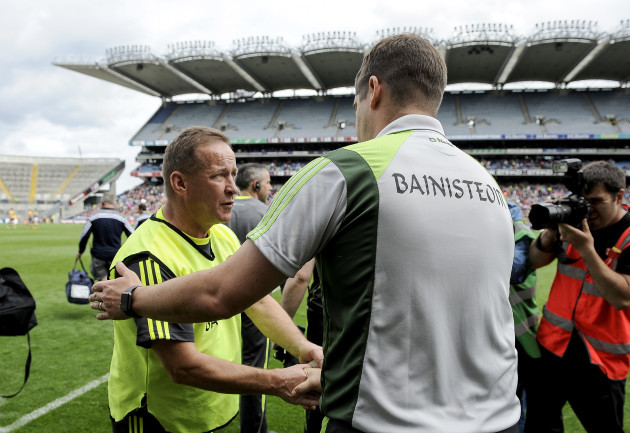 Colm Collins Eamonn Fitzmaurice shake hands after the game
