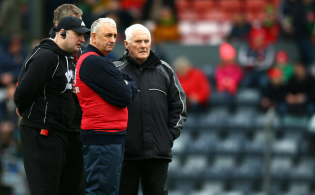 Morgan O'Sullivan and Eamonn Ryan with manager Peadar Healy