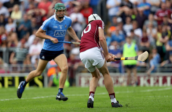 Jason Flynn scores a goal