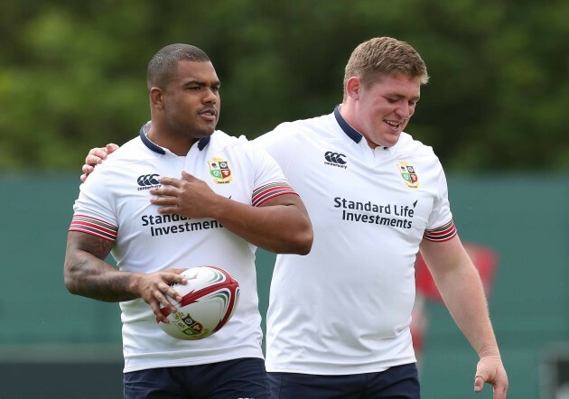 Kyle Sinckler and Tadhg Furlong