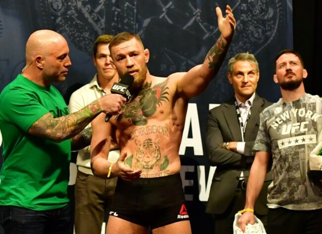 MMA 2016 - UFC 205 - Weigh-In - New York