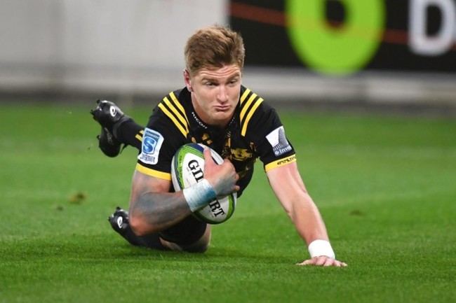 Jordie Barrett scores a try