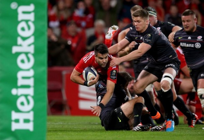 Conor Murray tackled by Owen Farrell