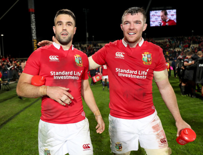 Conor Murray and Peter O'Mahony celebrate winning