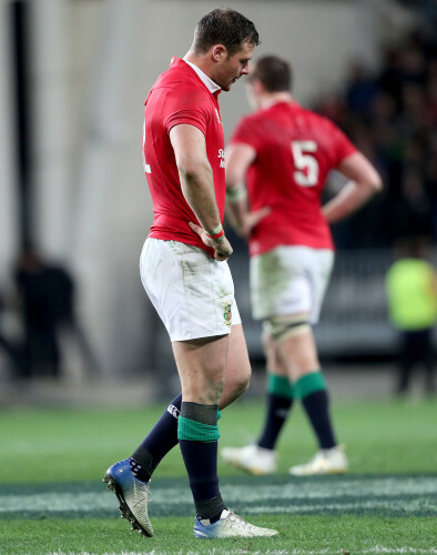 Robbie Henshaw dejected after the game