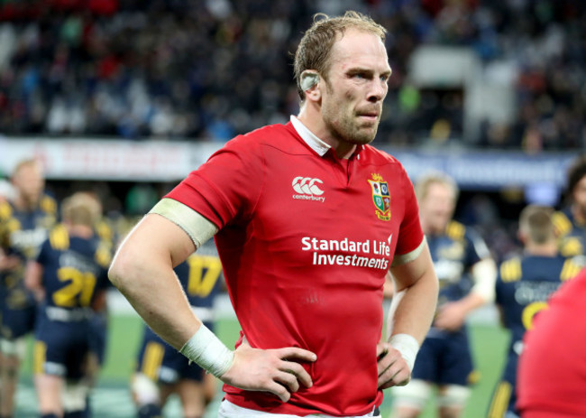 Alun Wyn Jones leaves the field after the game