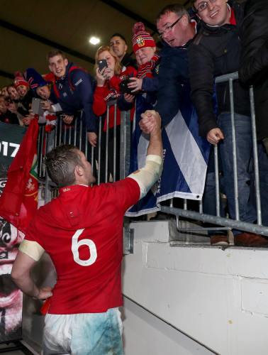 Peter O'Mahony celebrates winning with his dad