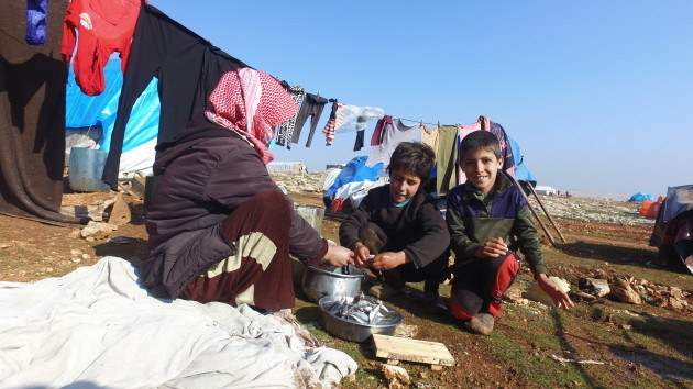 Turkey To Set Up Tent City For Up To 90,000 Syrian Fleeing Aleppo - Idlib
